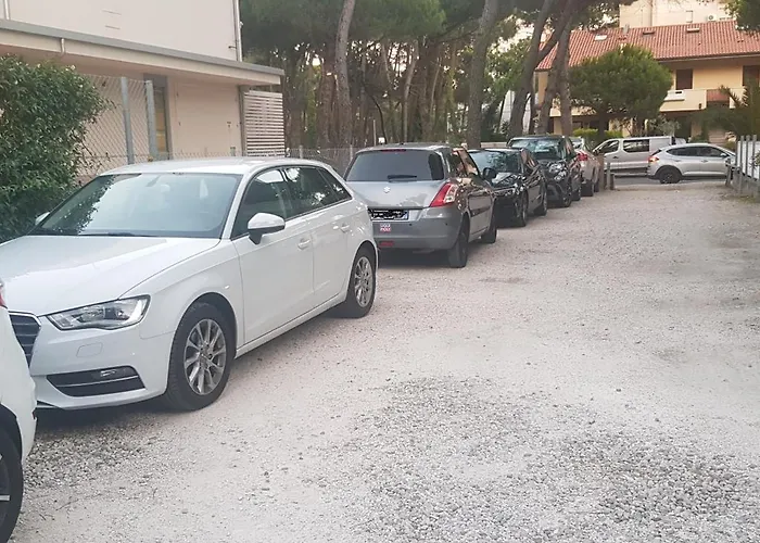 Monaco - Parcheggio Incluso E Piscina Hotel 3*