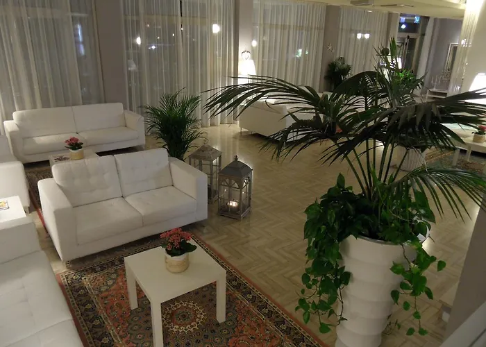 Monaco - Parcheggio Incluso E Piscina 3*