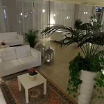 Hotel Monaco 3*