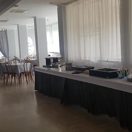 Monaco - Parcheggio Incluso E Piscina Ξενοδοχείο