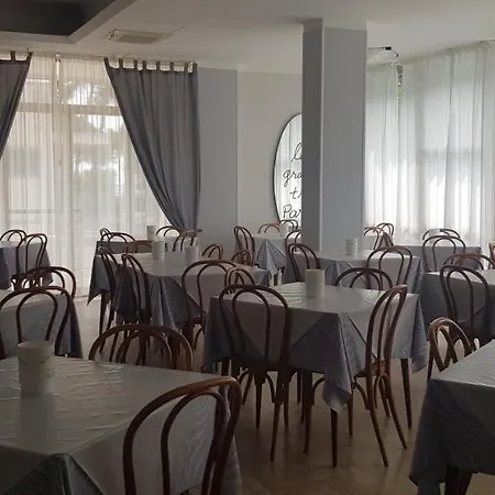Hotel Monaco - Parcheggio E Piscina Hotell Milano Marittima