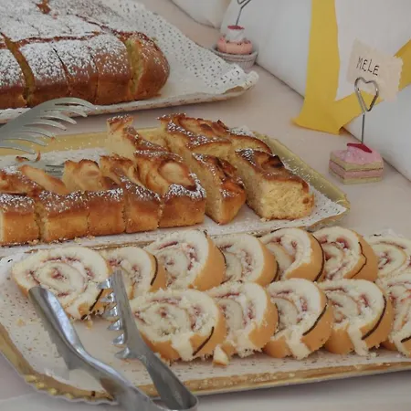 Ξενοδοχείο Monaco - Parcheggio Incluso E Piscina Μιλάνο Μαριτίμα