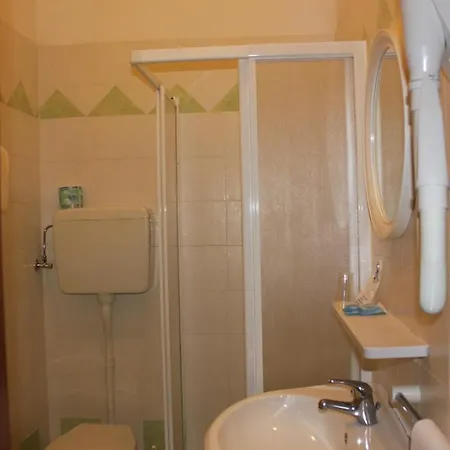 Monaco - Parcheggio Incluso E Piscina 3*