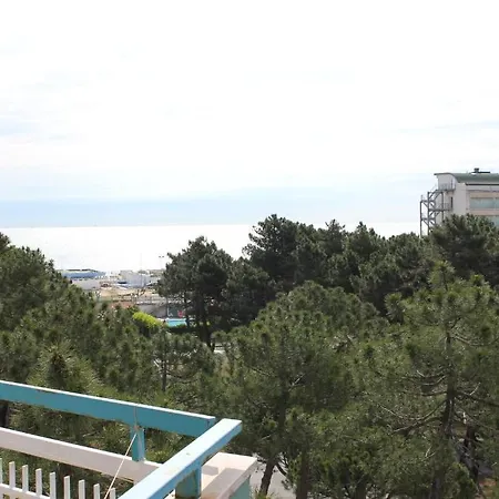 Monaco - Parcheggio E Piscina 3* Milano Marittima