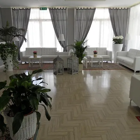 Monaco - Parcheggio Incluso E Piscina 3*