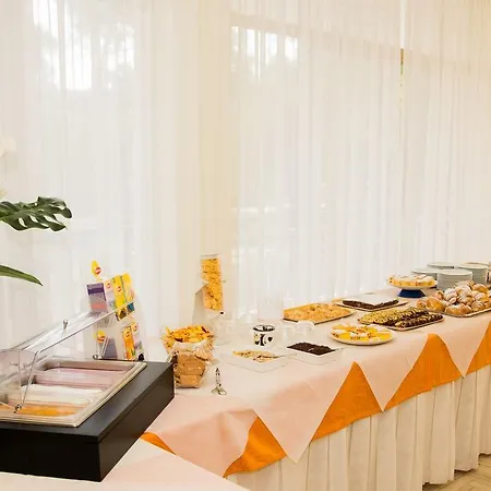 Monaco - Parcheggio Incluso E Piscina Ξενοδοχείο 3*