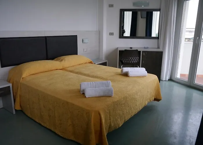 Monaco - Parcheggio Incluso E Piscina