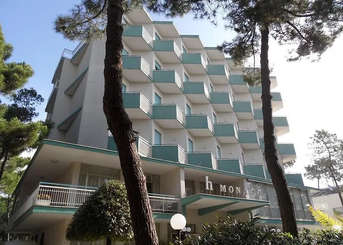 酒店 Monaco - Parcheggio Incluso E Piscina 米兰马瑞提那