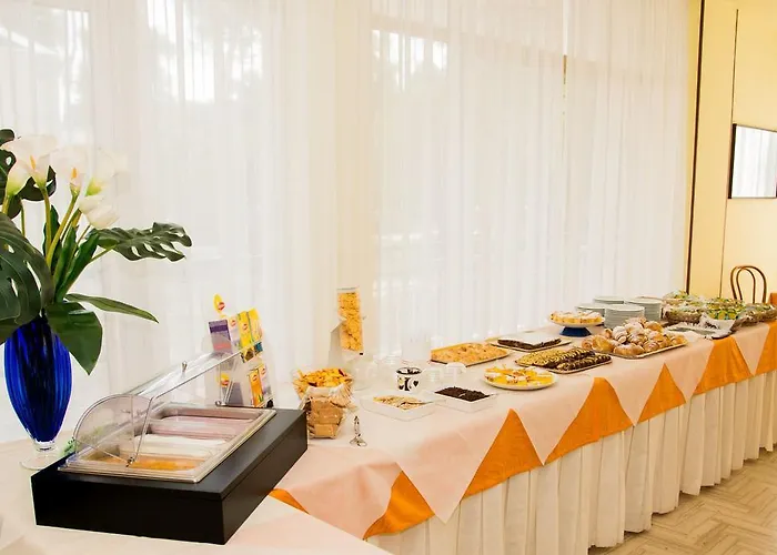 Monaco - Parcheggio Incluso E Piscina 酒店 3*